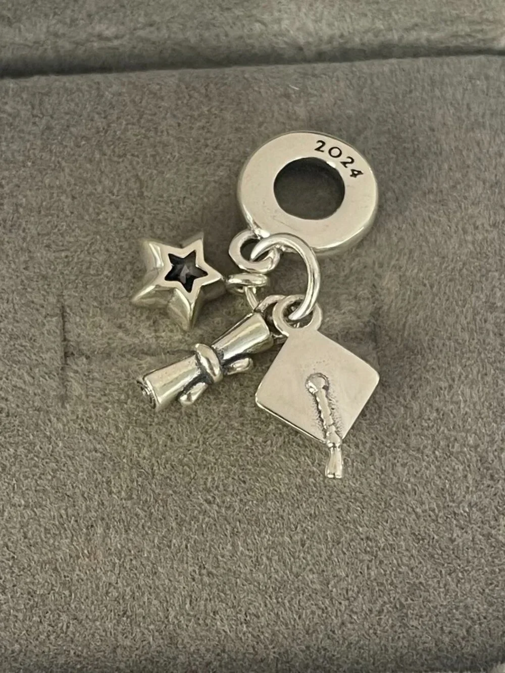Pandora Graduation Triple Dangle Charm - Picture 4 of 4